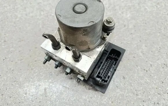 Audi A6 S6 C6 4F ABS Pump