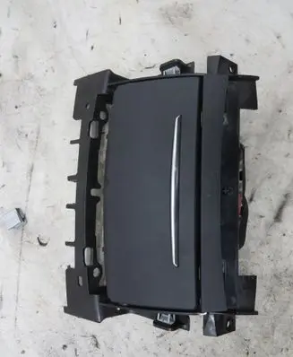Audi A8 S8 D4 4H Car ashtray GMAUTO4574097
