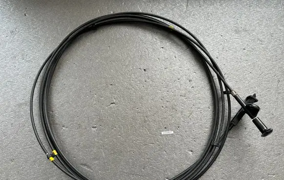 Nissan Patrol Y60 Fuel cap flap release cable 7882206J10