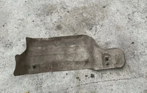 Volkswagen Scirocco Heat shield in engine bay 