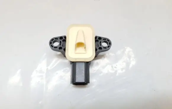 Ford Kuga II Airbag deployment crash/impact sensor CM5T-14C676-AA