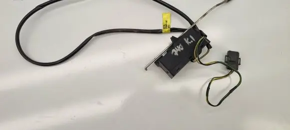 Volvo 740 Front door lock motor 1363578