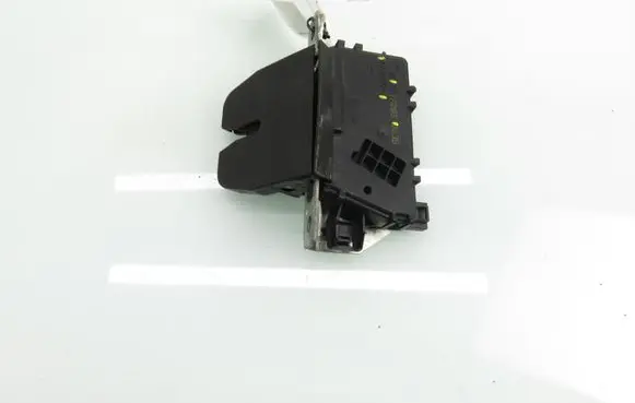 Opel Astra H Tailgate/trunk/boot lock/catch/latch 495058724 13117285
