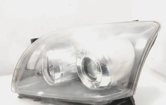 Toyota Avensis T250 Headlight/headlamp 35109 8596724011