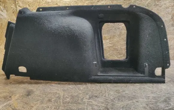 Volkswagen PASSAT B6 Other trunk/boot trim element 3C9867428