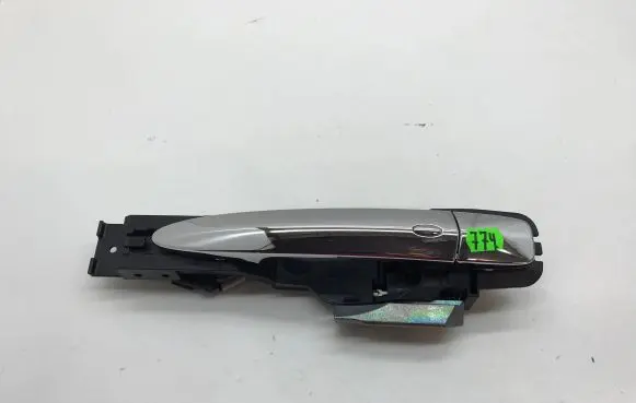 Nissan Leaf I (ZE0) Front door exterior handle