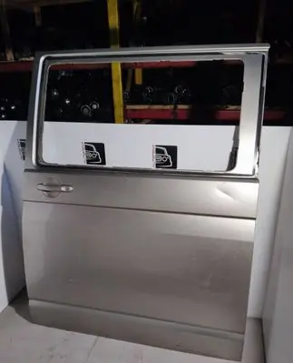 Volkswagen Multivan T5 Side sliding door 7H0843107 L2155