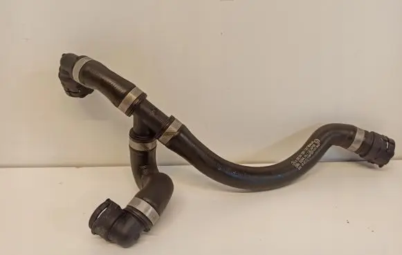 Mercedes-Benz C W205 Engine coolant pipe/hose A2055013291