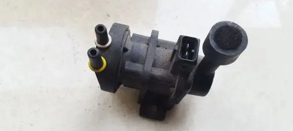 Alfa Romeo 156 Turbo solenoid valve 46419651
