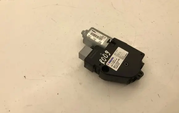 Mercedes-Benz C W204 Sunroof control unit/module A2128200008