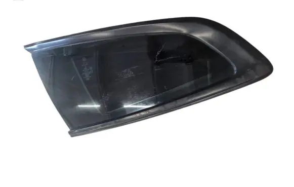 Ford Mustang VI Rear side window JR3B6329700AB