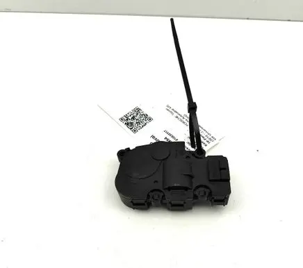 Porsche Taycan 9J1 Air flap motor/actuator CZ1139302190