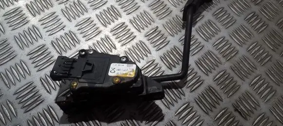 Opel Agila A Accelerator throttle pedal 9204284