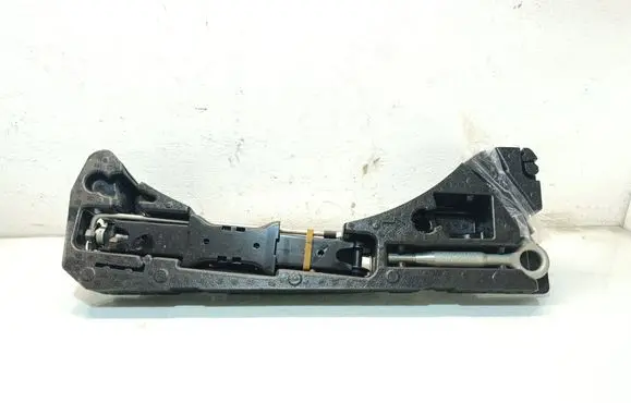 Volvo S60 Tool set 31471272