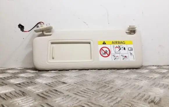 Volkswagen PASSAT B8 Sun visor 3G0857551E