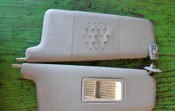 Peugeot 405 Sun visor