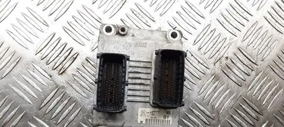 Opel Corsa C Engine control unit/module 26SA7594