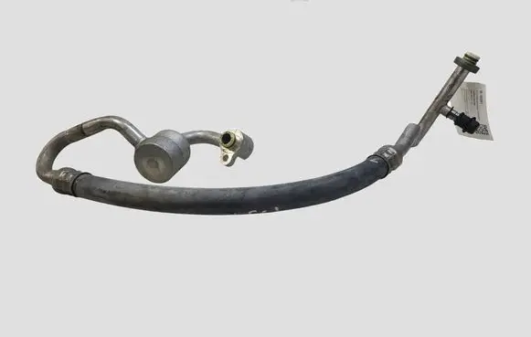 Volvo V40 Air conditioning (A/C) pipe/hose