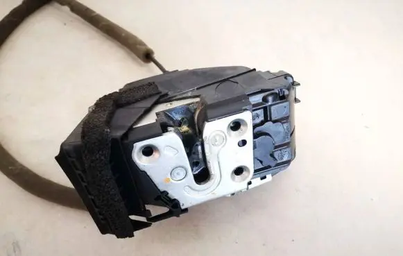 Front door lock