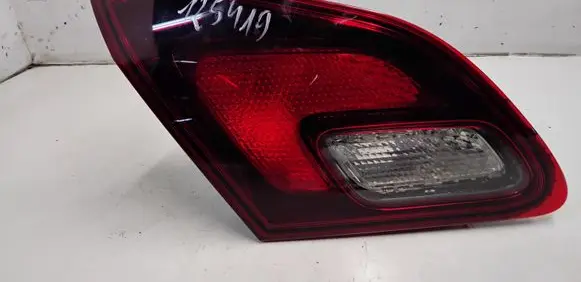 Opel Astra J Tailgate rear/tail lights 1090098