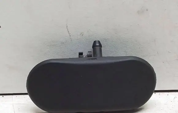 Audi A3 S3 8P Windshield washer spray nozzle 8P0955987