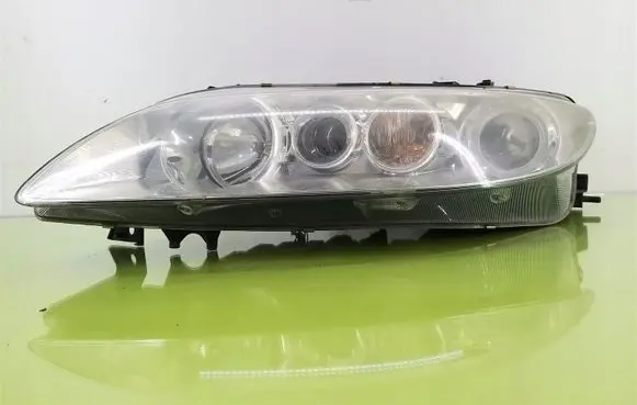 Mazda 616 - 618 Headlight/headlamp F014002472L