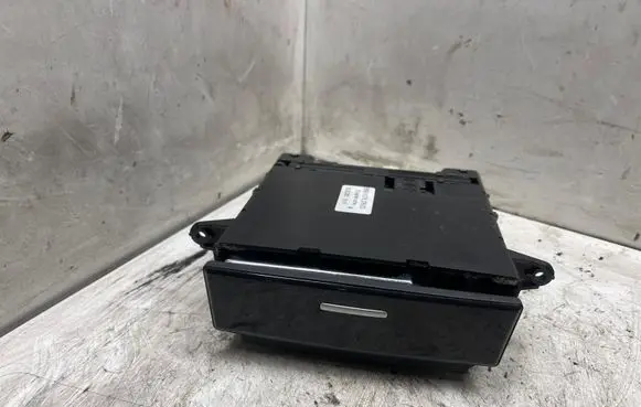 BMW 5 E60 E61 Car ashtray 22167210