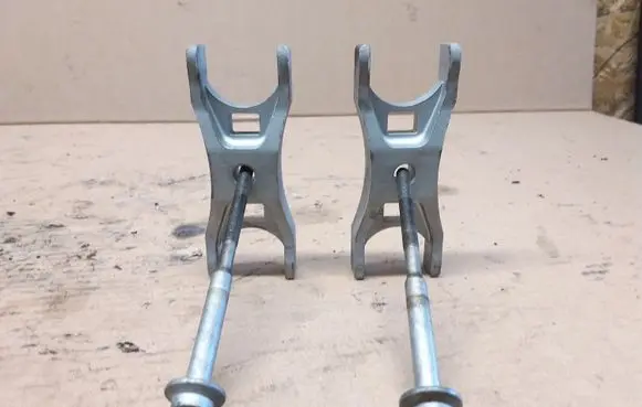 Audi A5 Sportback 8TA Fuel Injector clamp holder