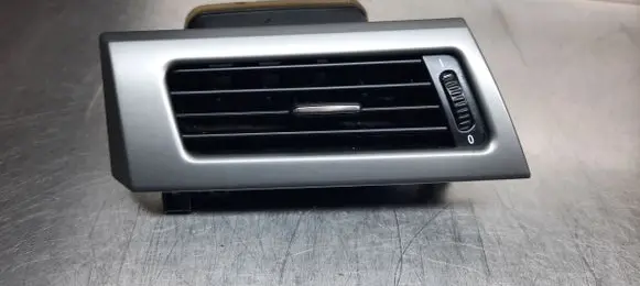 BMW 5 E60 E61 Dashboard side air vent grill/cover trim