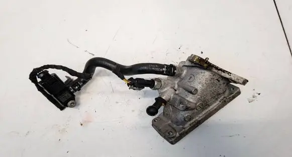 Seat Leon (5F) EGR valve line/pipe/hose 04L128637B