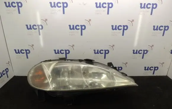 Renault Megane I Headlight/headlamp 7700427870D D133
