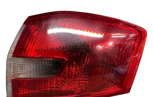Ford Kuga I Rear/tail lights 167098
