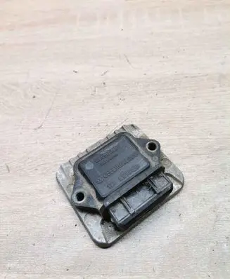 Volkswagen Golf III Glow plug pre-heat relay 191905351C 5WK6102