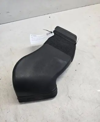 Audi A6 S6 C5 4B Air intake duct part 8D0129617E