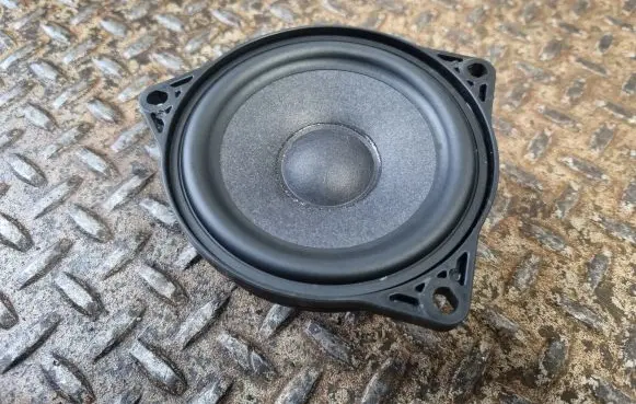 Tesla Model Y Panel speaker 107974200B