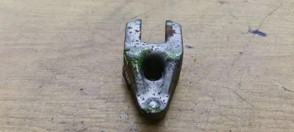 Ford Fiesta Fuel Injector clamp holder
