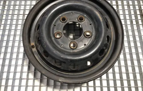 Mercedes-Benz Sprinter W901 W902 W903 W904 R15 steel rim 9034010802