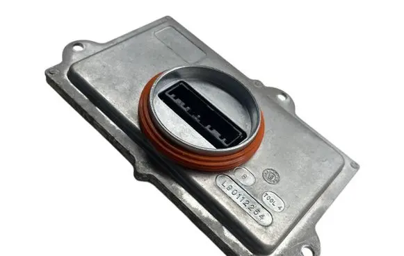 Volvo XC90 Headlight ballast module Xenon 31446805 H0750005 90089671