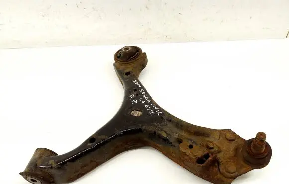Honda Civic IX Front lower control arm/wishbone