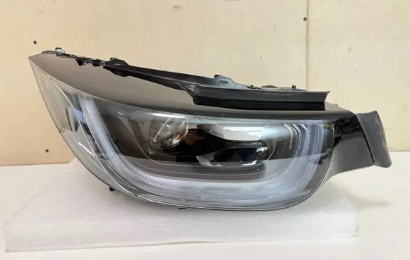 BMW i3 Headlight/headlamp 90118324 A8747218602 7472186