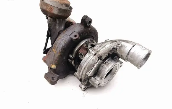 Lexus IS 220D-250-350 Turbo 1720126010 060731400n