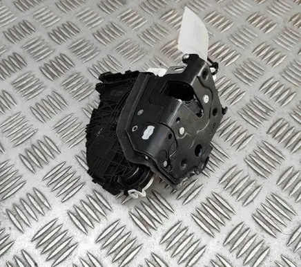 Volkswagen Touareg III Coupe door lock (next to the handle) 8J2837015G