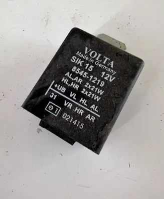 Mitsubishi Pajero Tow bar relay 85451219 021415