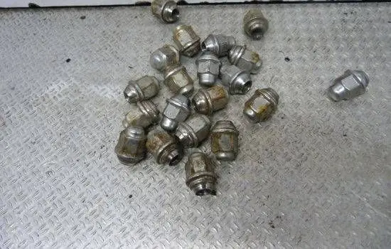 KIA Venga Nuts/bolts 