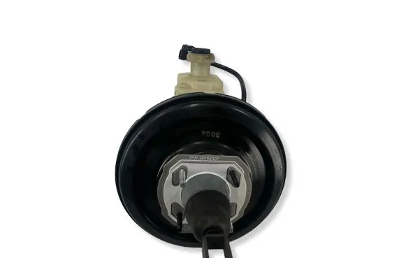 Land Rover Discovery 3 - LR3 Brake booster TRW32482907