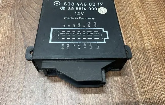Mercedes-Benz Vito Viano W638 Suspension control unit/module 6384460017