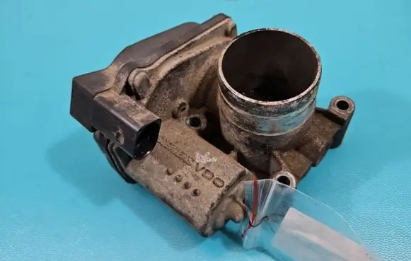 Volkswagen Fox Throttle body valve 03D133062E IMPRK1415215