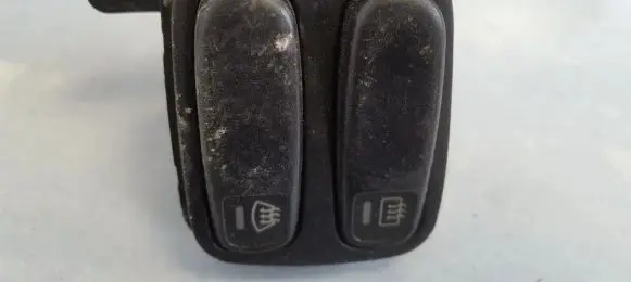 Mazda Xedos 6 Windscreen/window heater switch