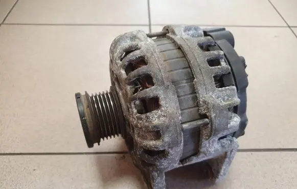 Generator/alternator