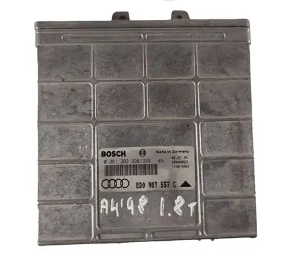 Audi A4 S4 B5 8D Engine control unit/module 8D0907557C 0261203930